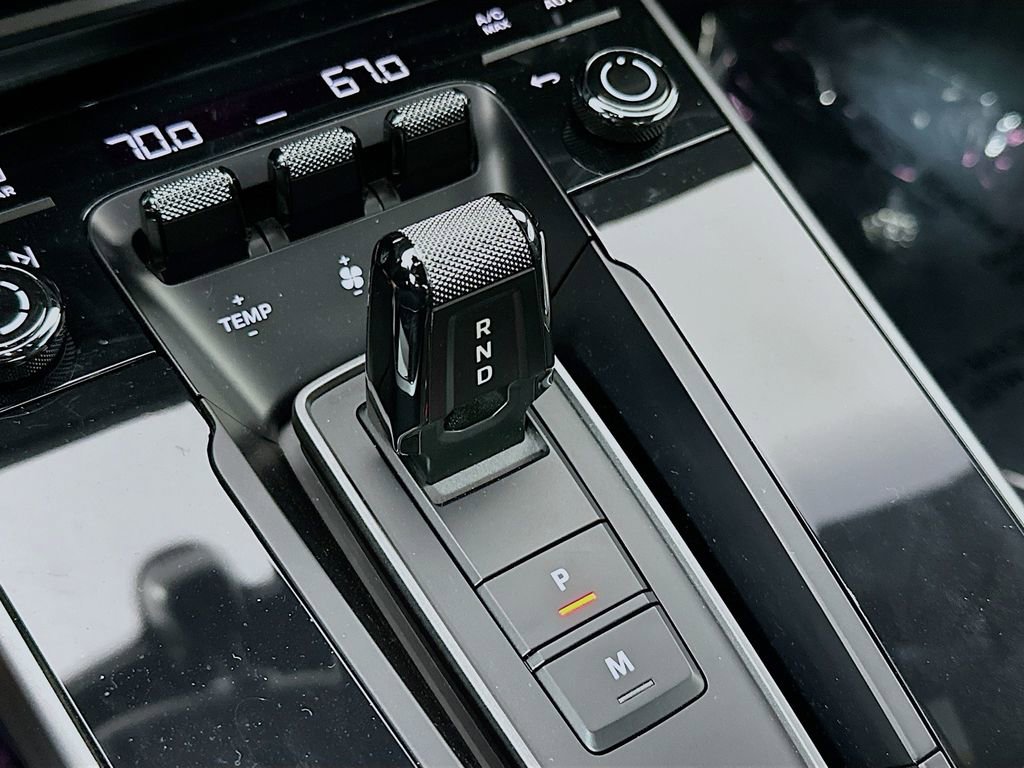 Used 2024 Porsche 911 Carrera S image 18