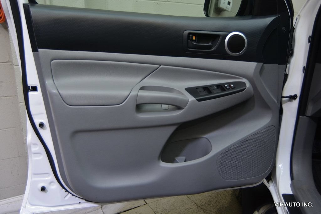 Used 2013 Toyota Tacoma PreRunner w/ SR5 Pkg RWD image 7