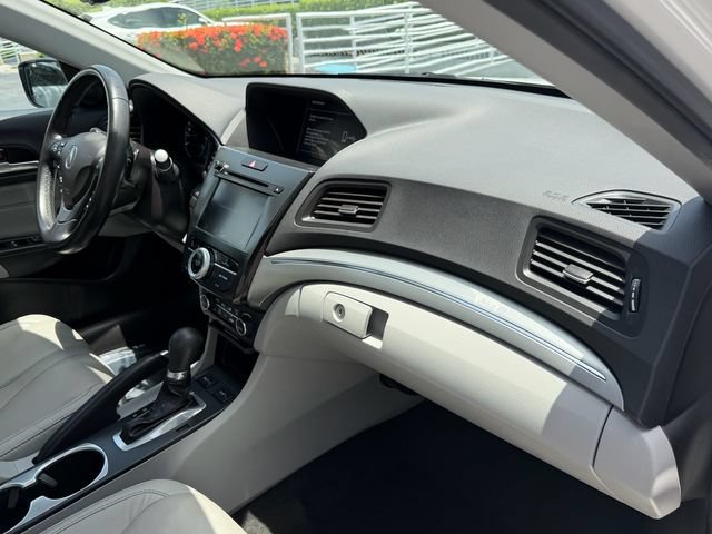 Used 2021 Acura ILX w/ Premium Package FWD image 17