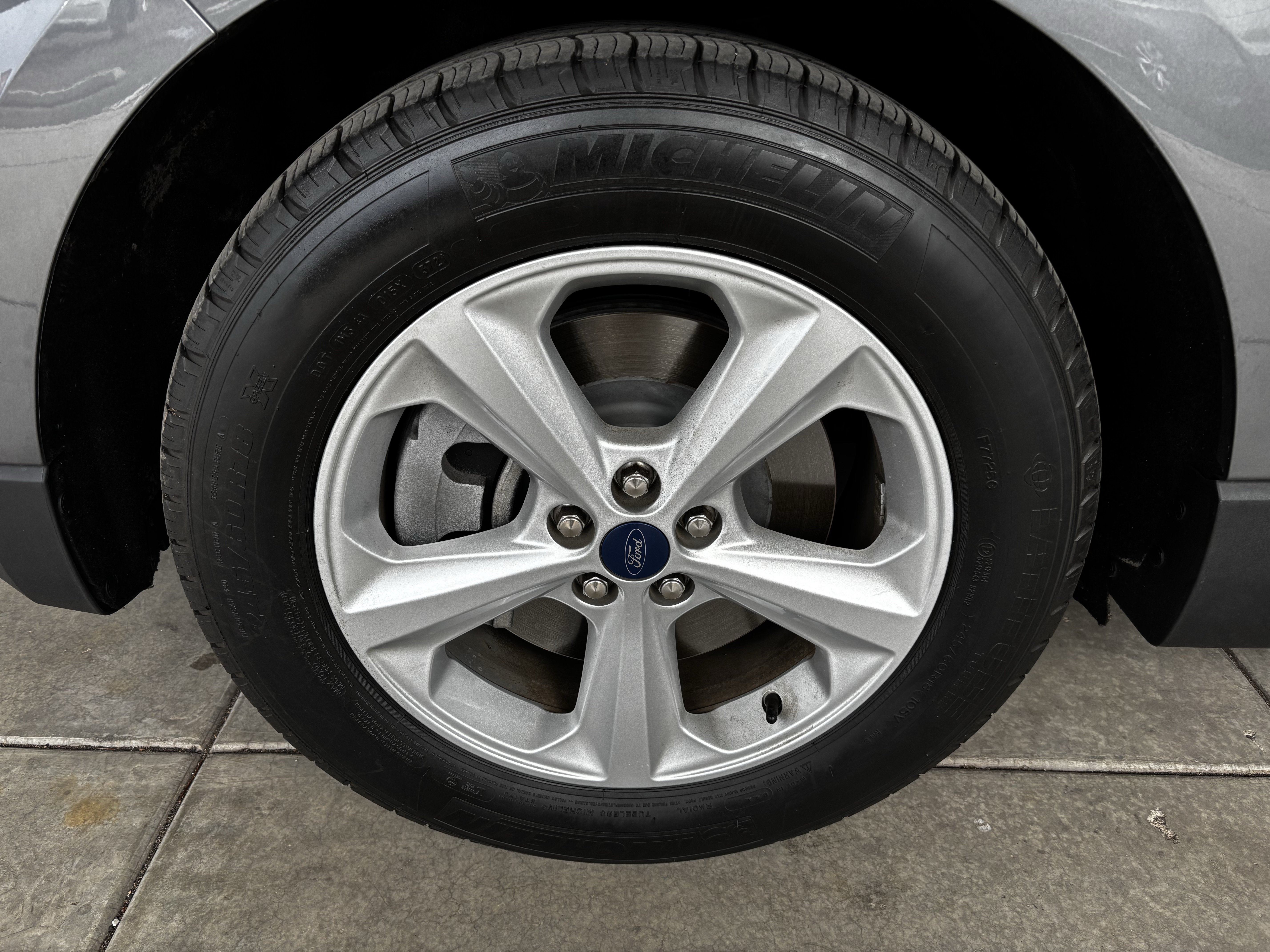 Used 2022 Ford Edge SE AWD/4WD image 12