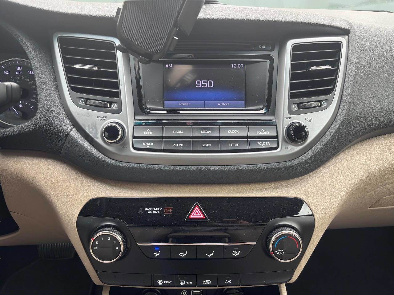 Used 2018 Hyundai Tucson SE FWD image 22