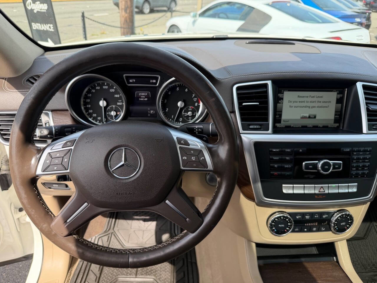 Used 2016 Mercedes-Benz GL 450 4MATIC w/ Premium I Package image 36