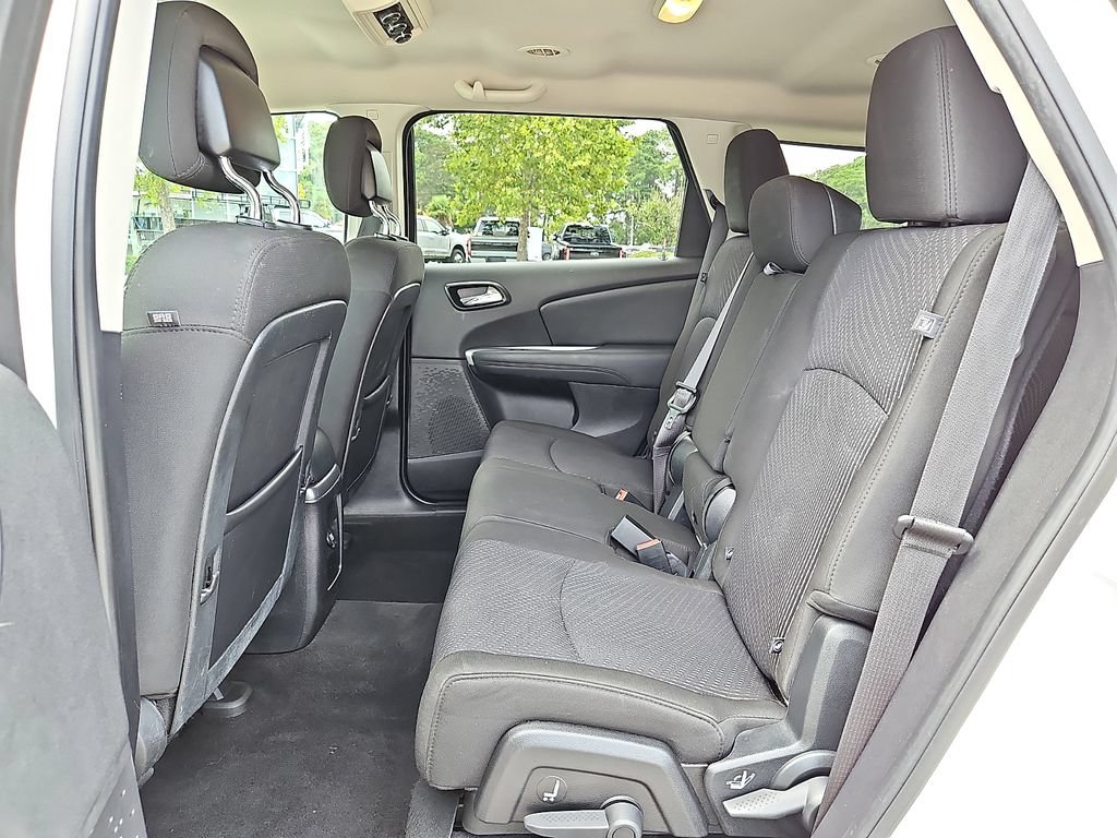 Used 2020 Dodge Journey SE w/ SE Popular Equipment Group FWD image 10
