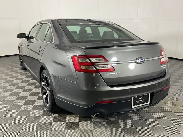 Used 2015 Ford Taurus Limited w/ Equipment Group 301A AWD/4WD image 4