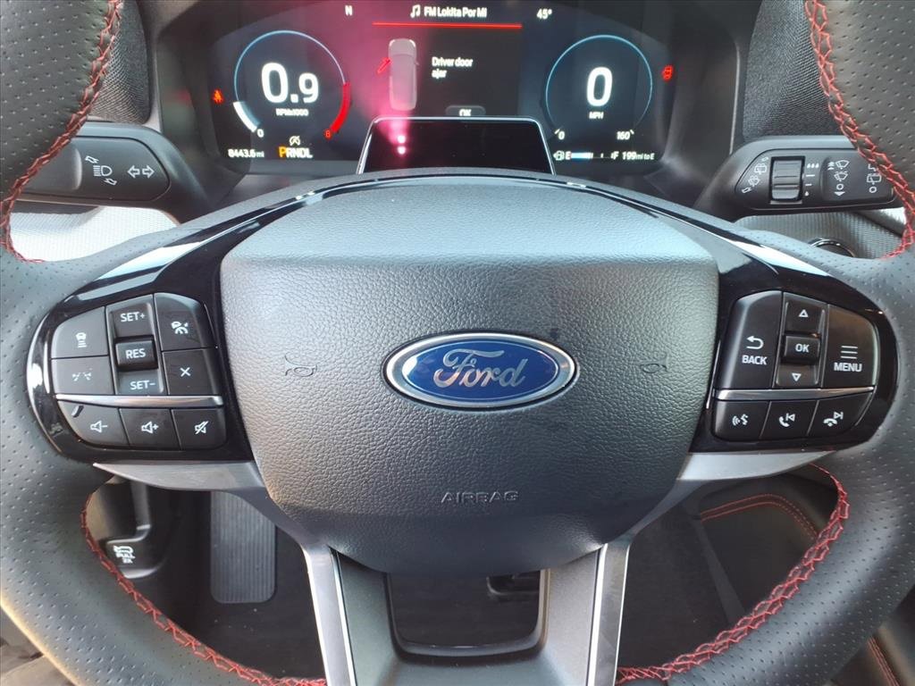 Used 2025 Ford Explorer ST-Line image 31