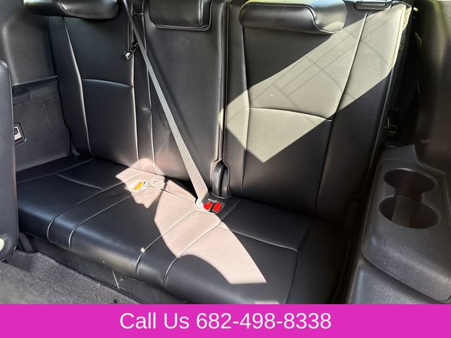 Used 2022 Toyota Highlander XLE FWD image 17