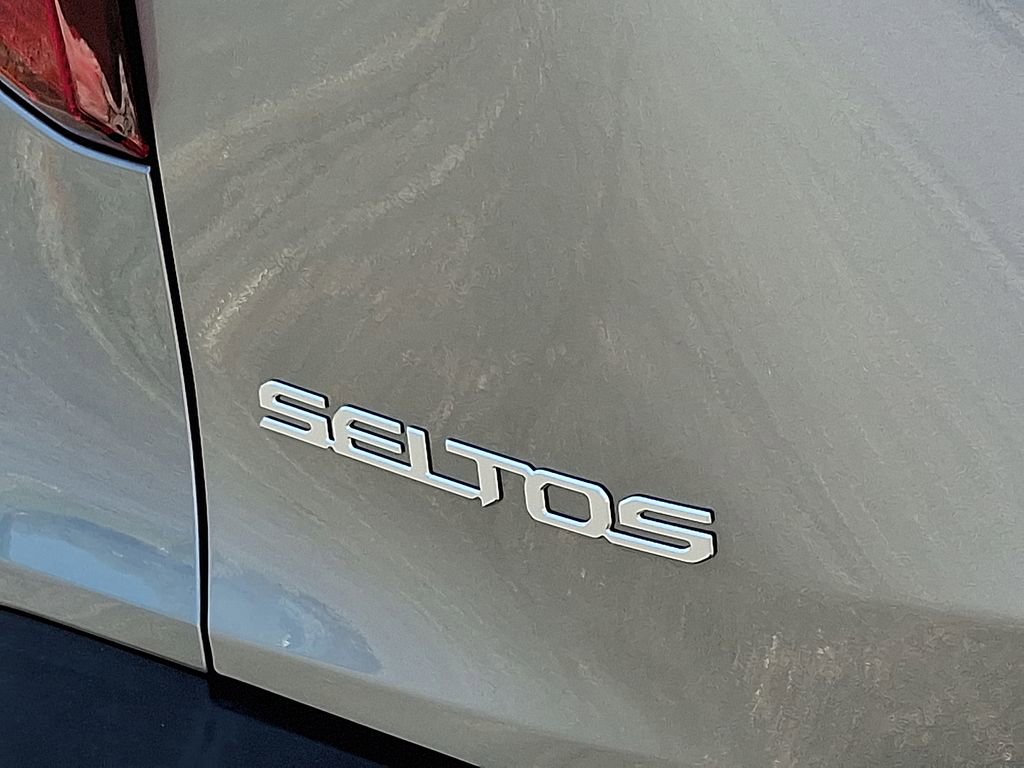 Certified 2024 Kia Seltos LX AWD/4WD image 15