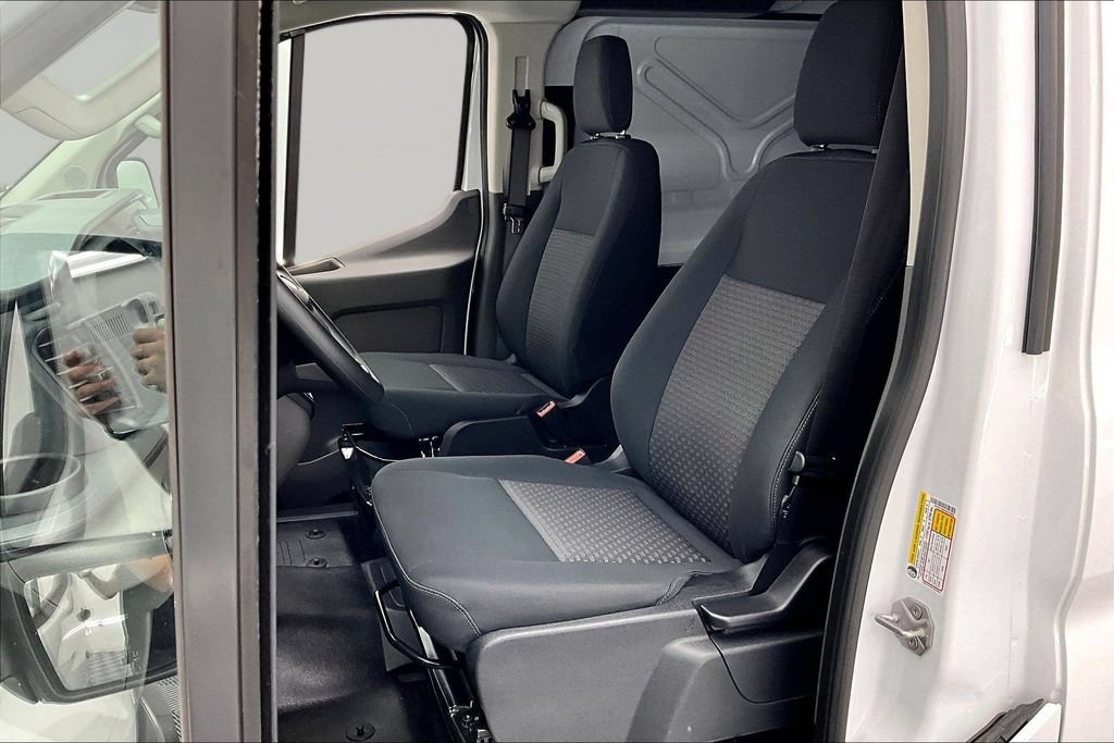 Used 2026 Ford Transit 150 Low Roof RWD image 25