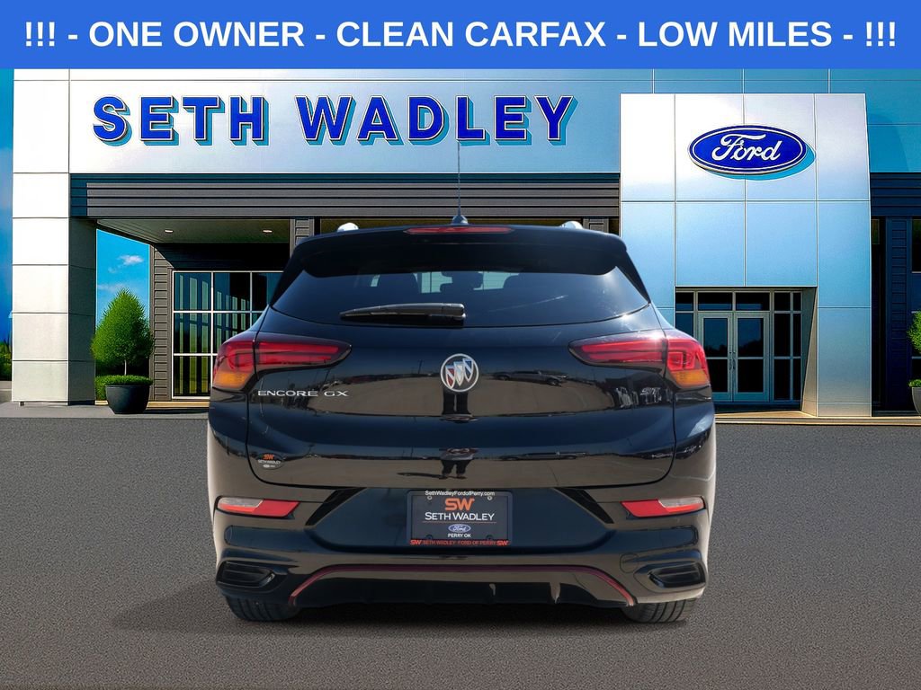 Used 2022 Buick Encore GX Select w/ Sport Touring Package image 5
