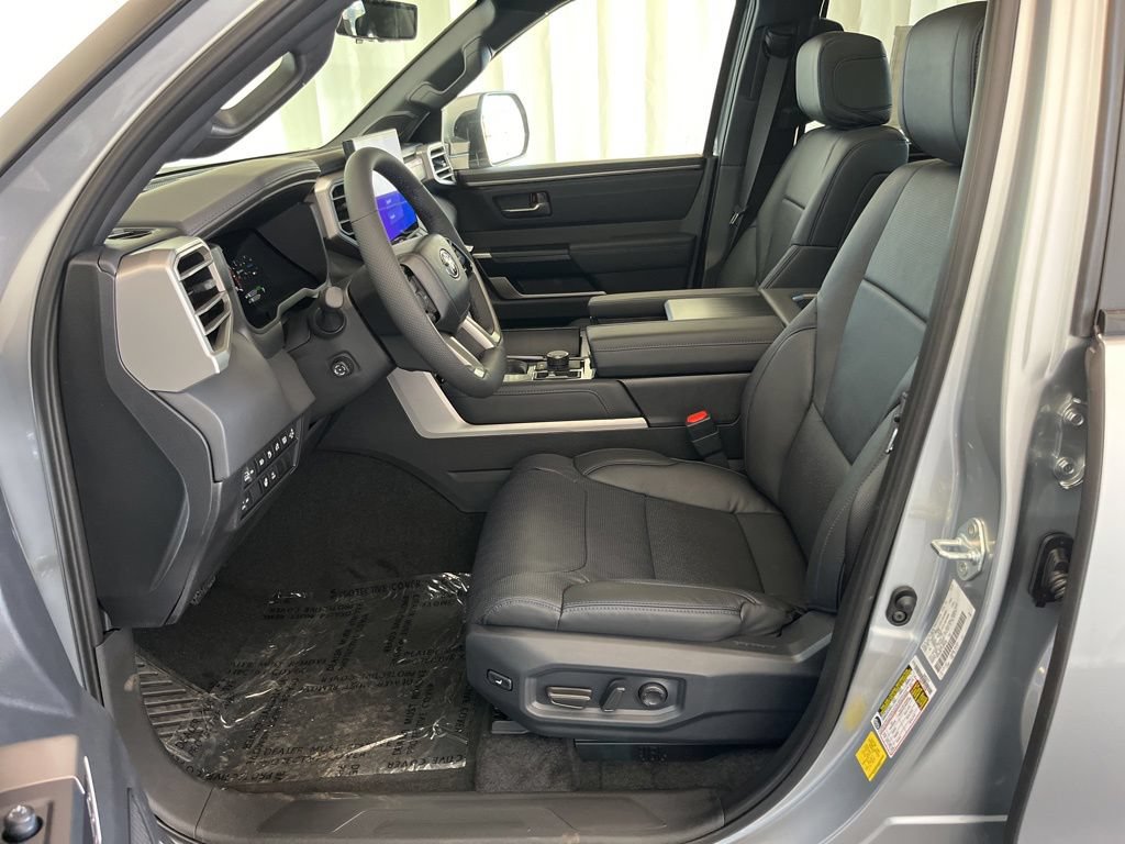 New 2026 Toyota Sequoia Platinum AWD/4WD image 4