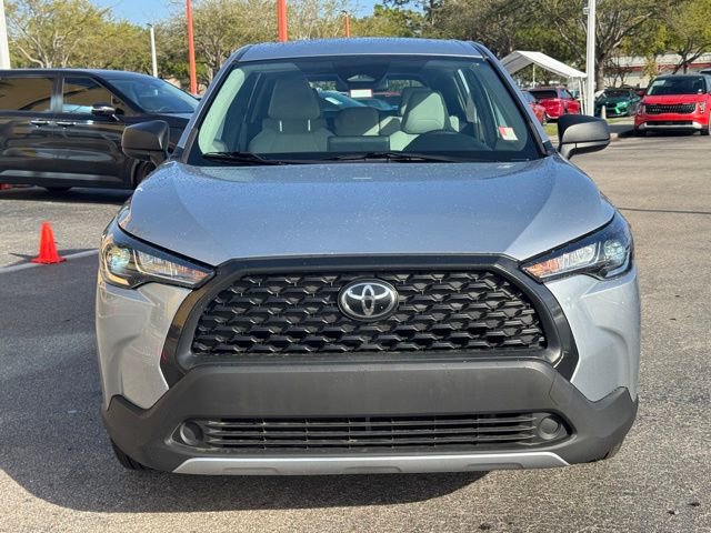 Used 2023 Toyota Corolla Cross L image 6