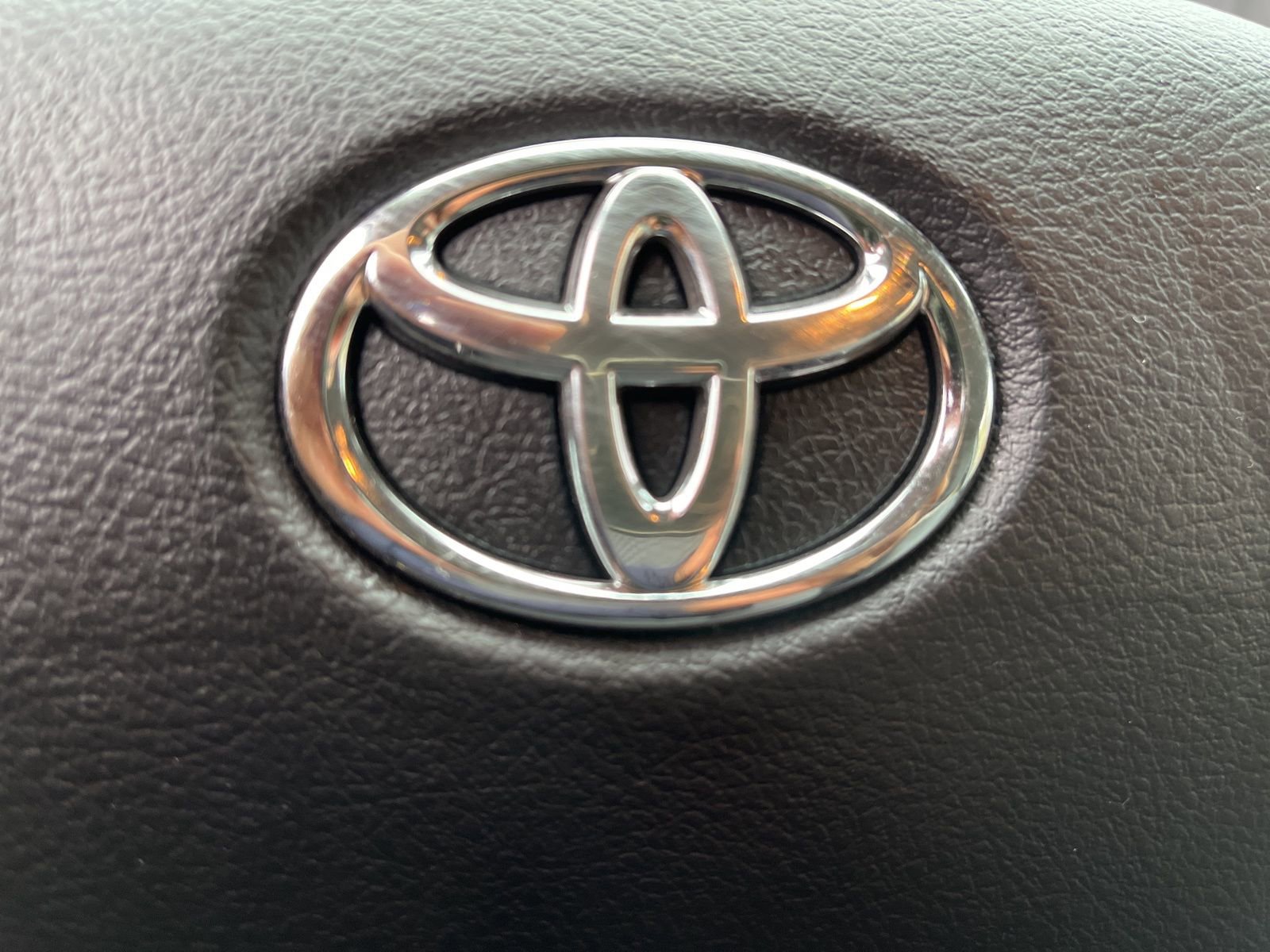 Used 2021 Toyota Tacoma SR image 27