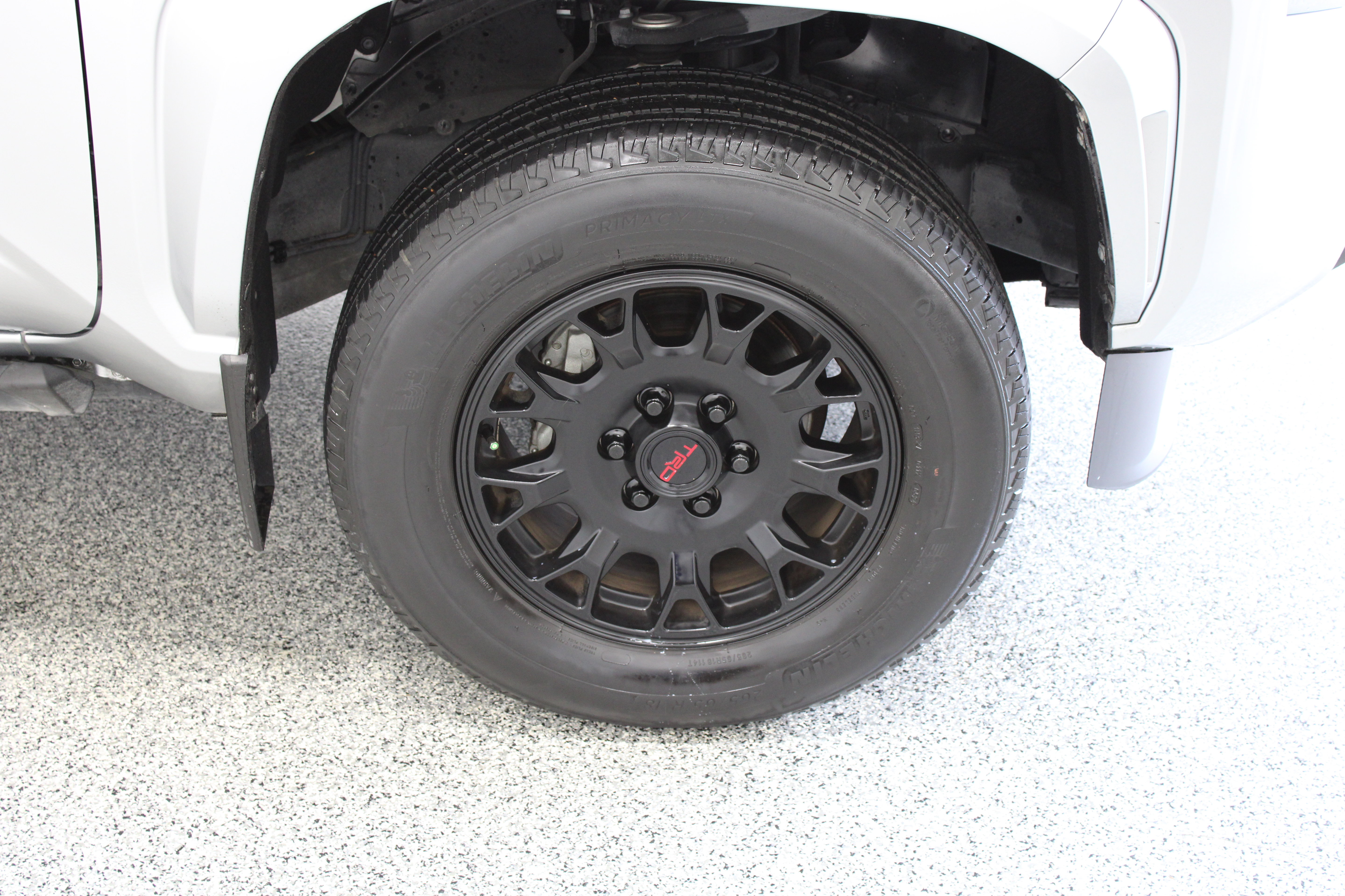 Used 2024 Toyota Tacoma SR5 RWD image 5