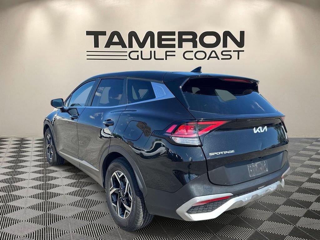 Used 2024 Kia Sportage LX image 5