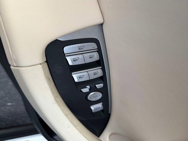 Used 2023 BMW X4 xDrive30i w/ Parking Assistance Package image 18