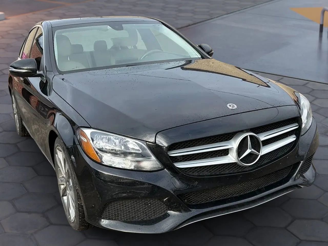 Used 2018 Mercedes-Benz C 300 Sedan w/ Premium Package image 23