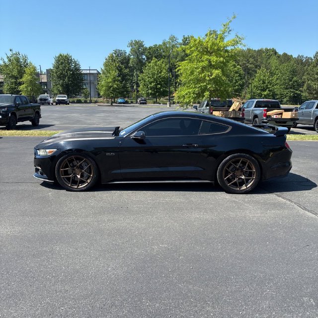 Used 2015 Ford Mustang GT Premium w/ Equipment Group 401A RWD image 8