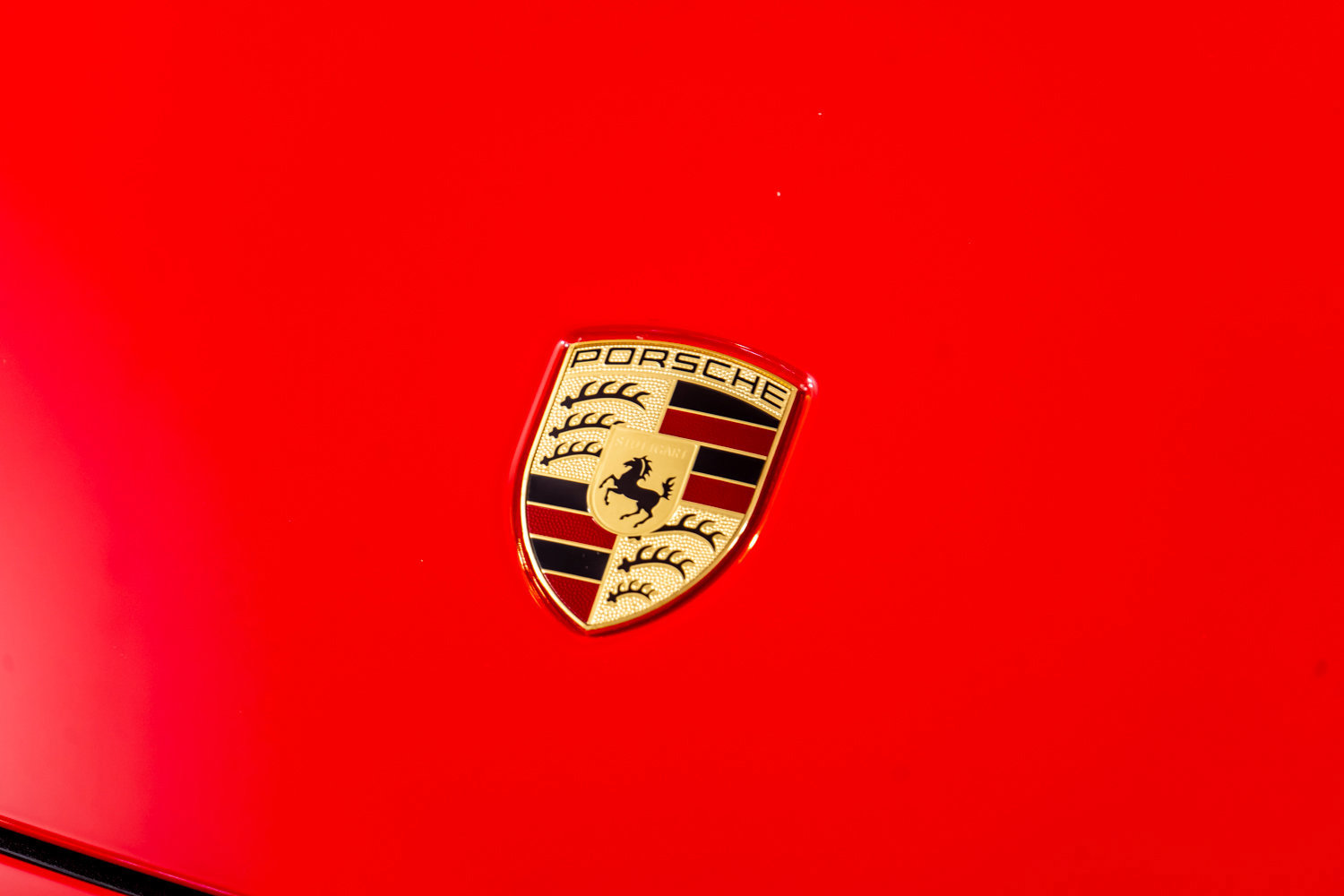 Used 2020 Porsche 911 Carrera 4S w/ Sport Package image 25