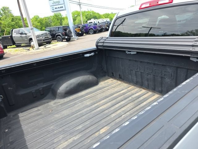 Used 2021 Toyota Tundra Limited w/ Limited Premium Package AWD/4WD image 7