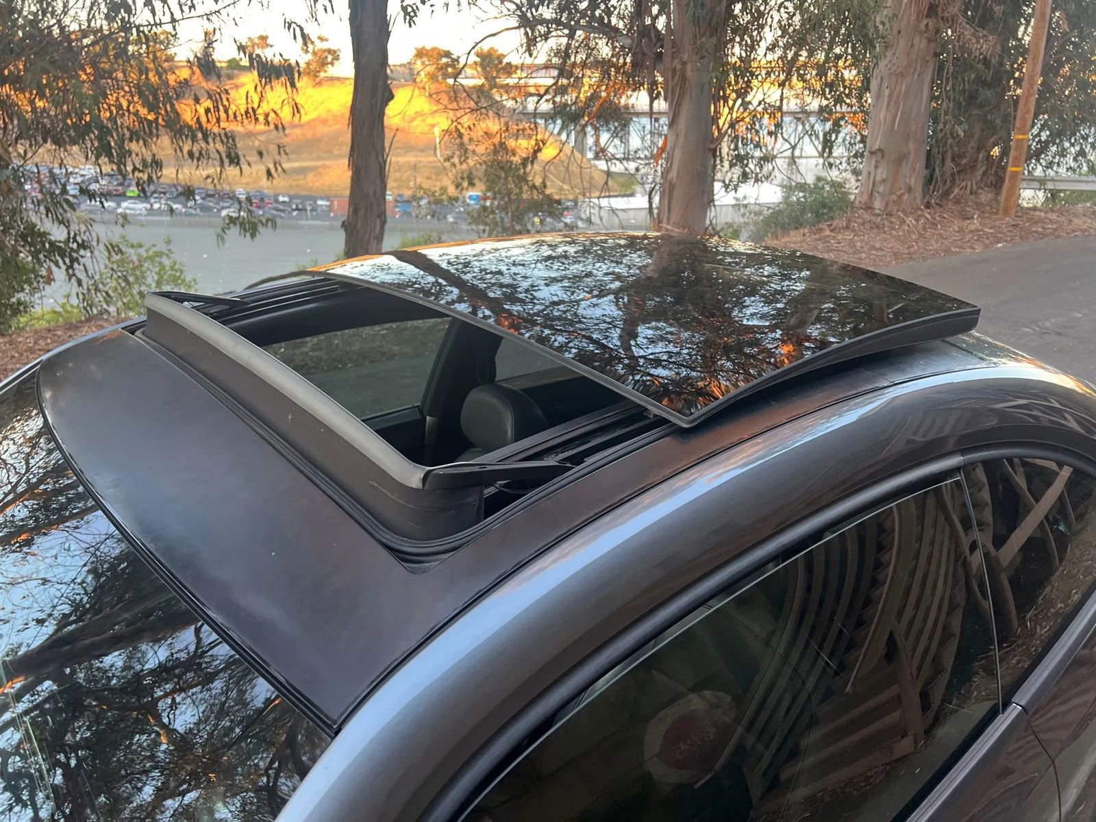 Used 2012 Volkswagen Beetle 2.5 image 6