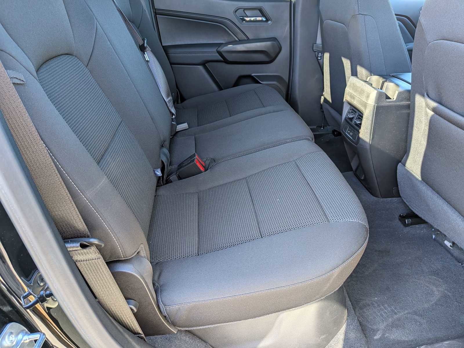 Used 2024 GMC Canyon Elevation w/ Convenience Package AWD/4WD image 25
