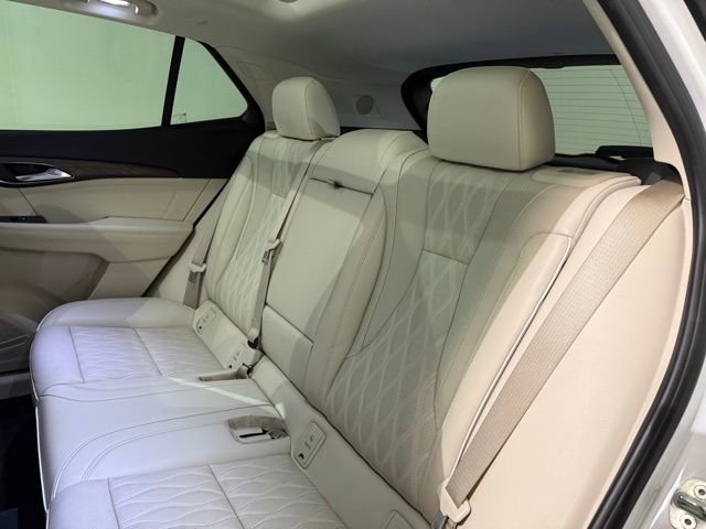 Certified 2022 Buick Envision Avenir w/ Technology Package II image 26