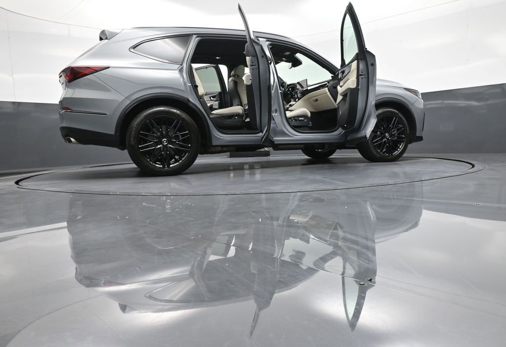 Used 2025 Acura MDX A-Spec image 51