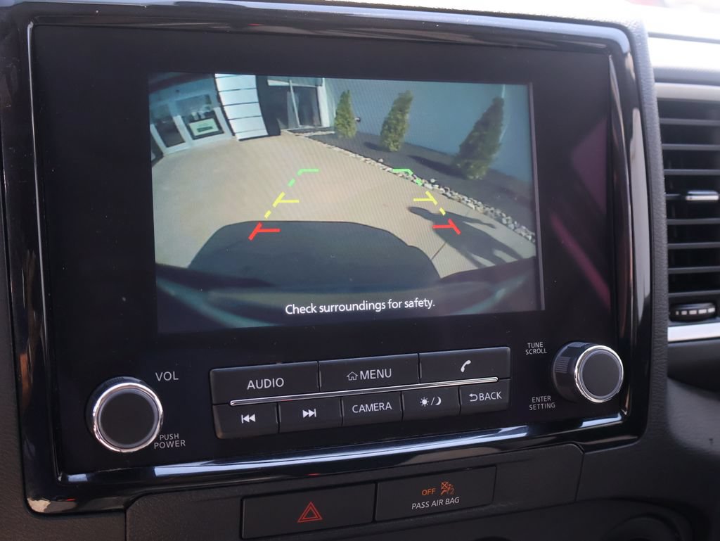 Used 2022 Nissan Frontier SV RWD image 25
