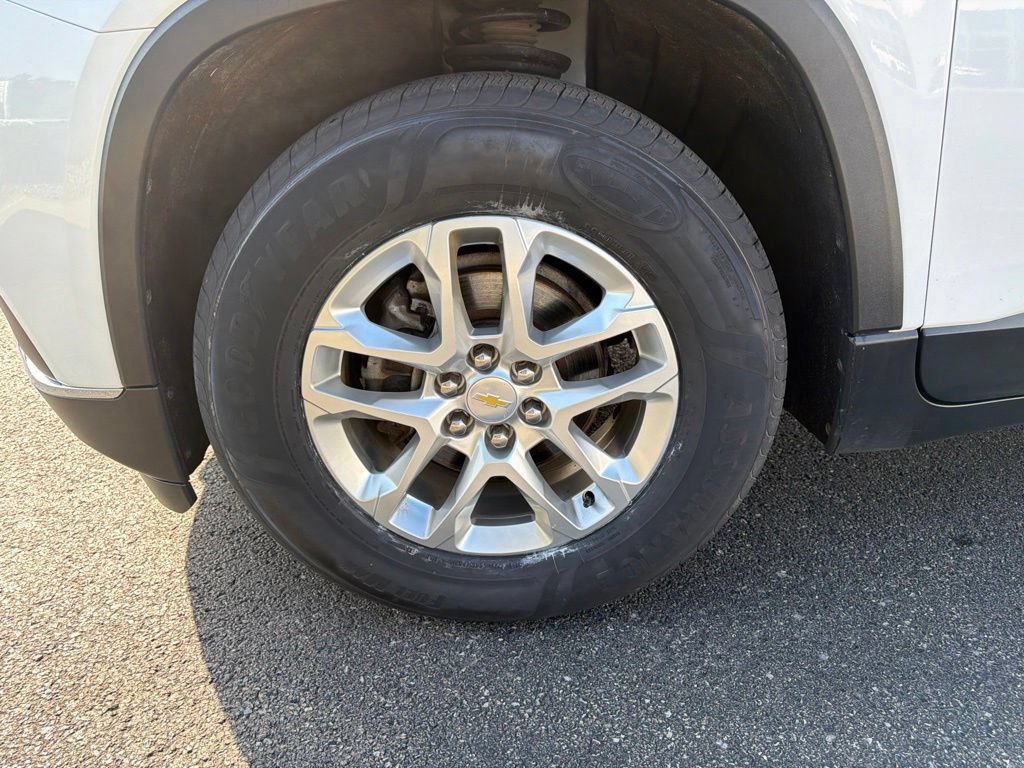 Used 2021 Chevrolet Traverse LT AWD/4WD image 10