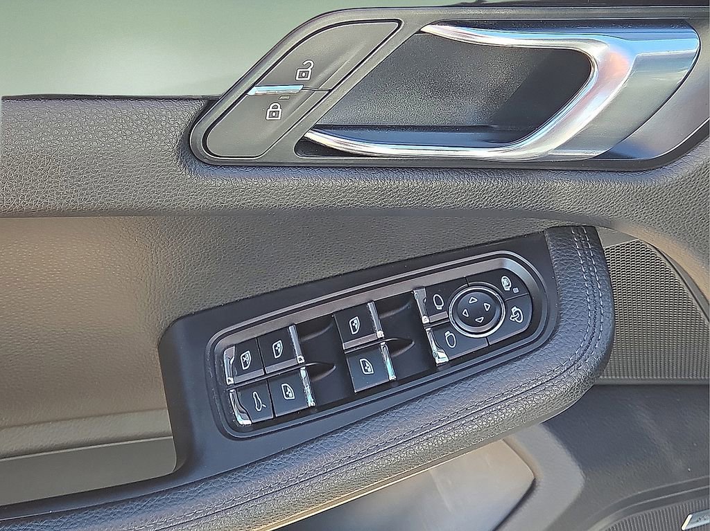 Used 2020 Porsche Macan image 15