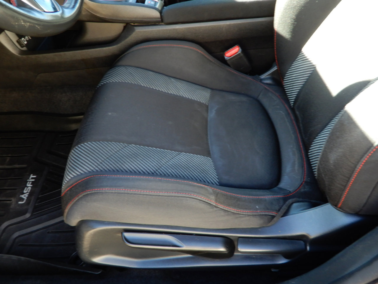 Used 2019 Honda Civic Si image 12