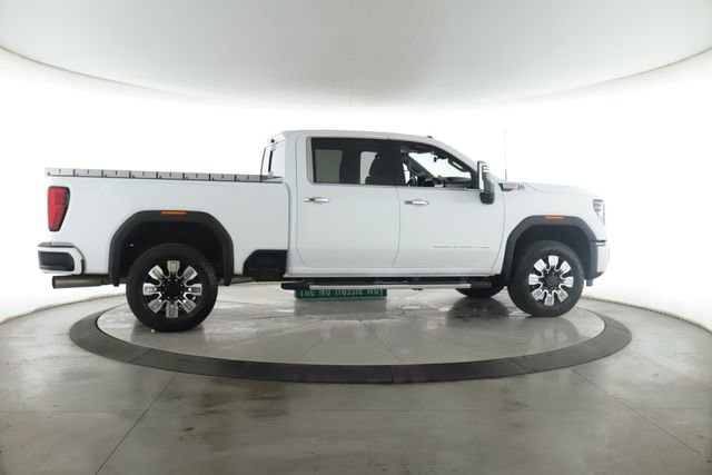 Used 2025 GMC Sierra 2500 Denali w/ Denali Reserve Package AWD/4WD image 6