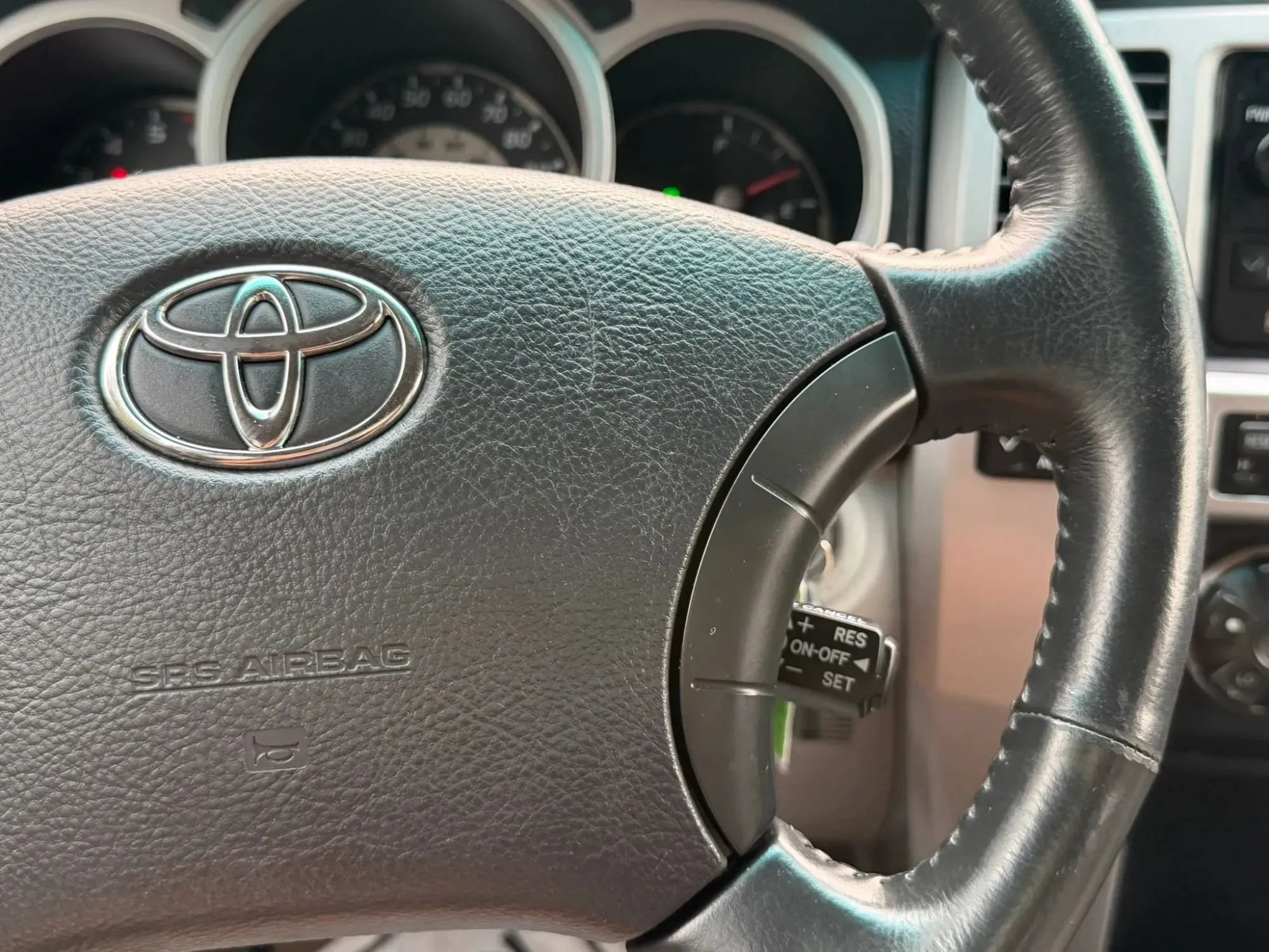 Used 2004 Toyota 4Runner Sport RWD image 27