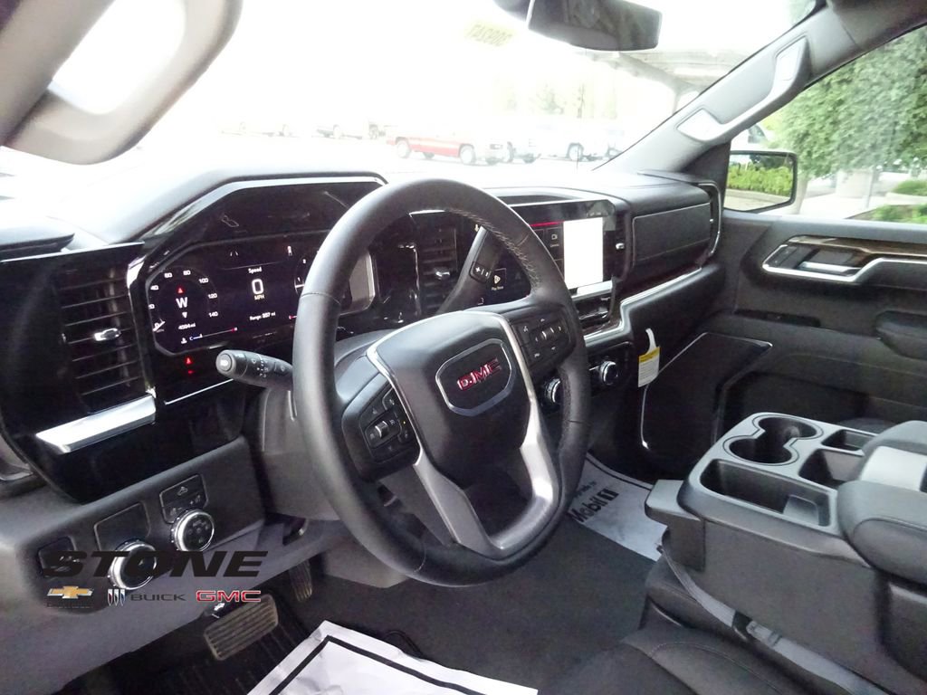 Used 2026 GMC Sierra 1500 Elevation image 13