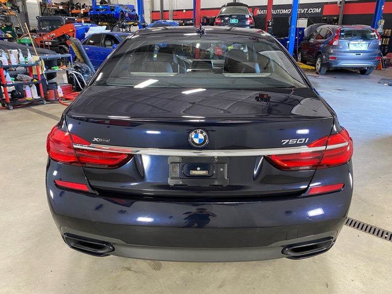 Used 2018 BMW 750i xDrive AWD/4WD image 6
