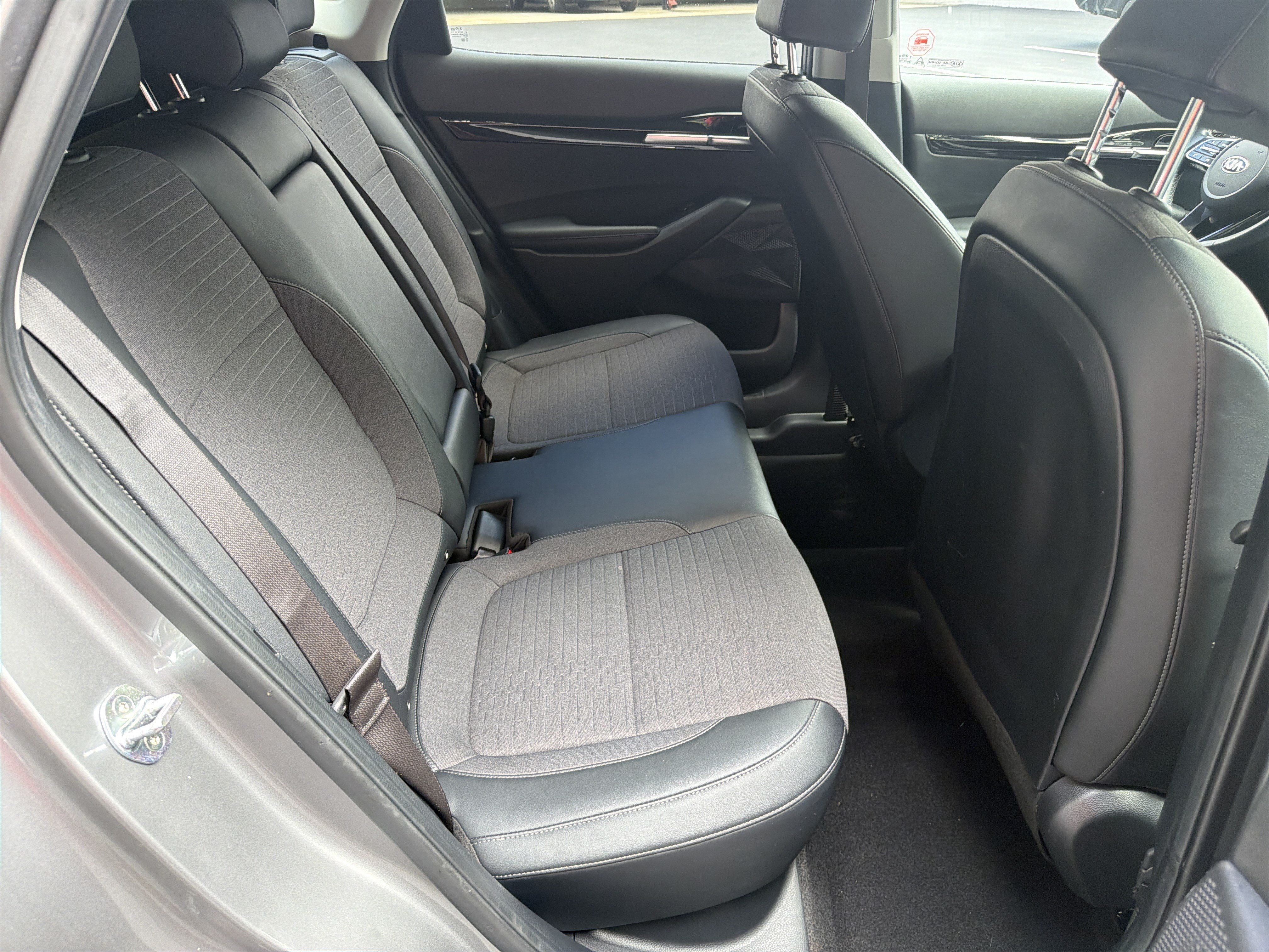 Used 2021 Kia Seltos S AWD/4WD image 15