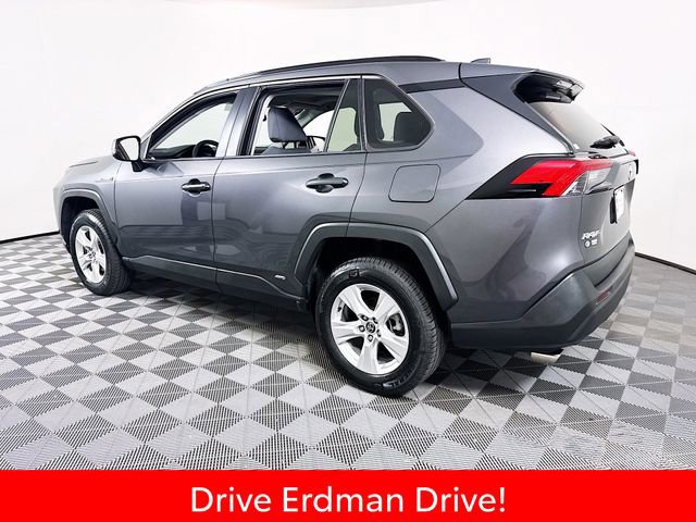 Certified 2021 Toyota RAV4 XLE w/ Convenience Package AWD/4WD image 21
