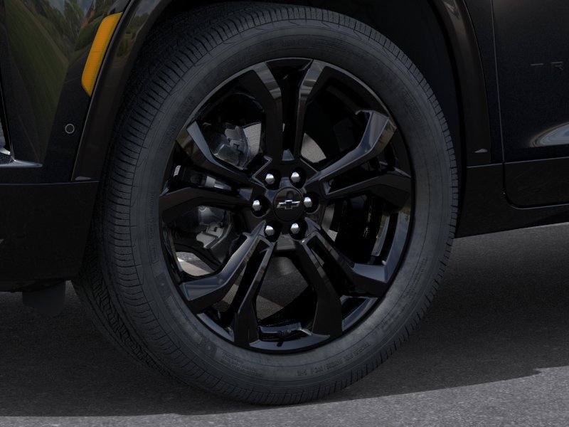 New 2027 Chevrolet Traverse RS w/ LPO, Floor Liner Package FWD image 9
