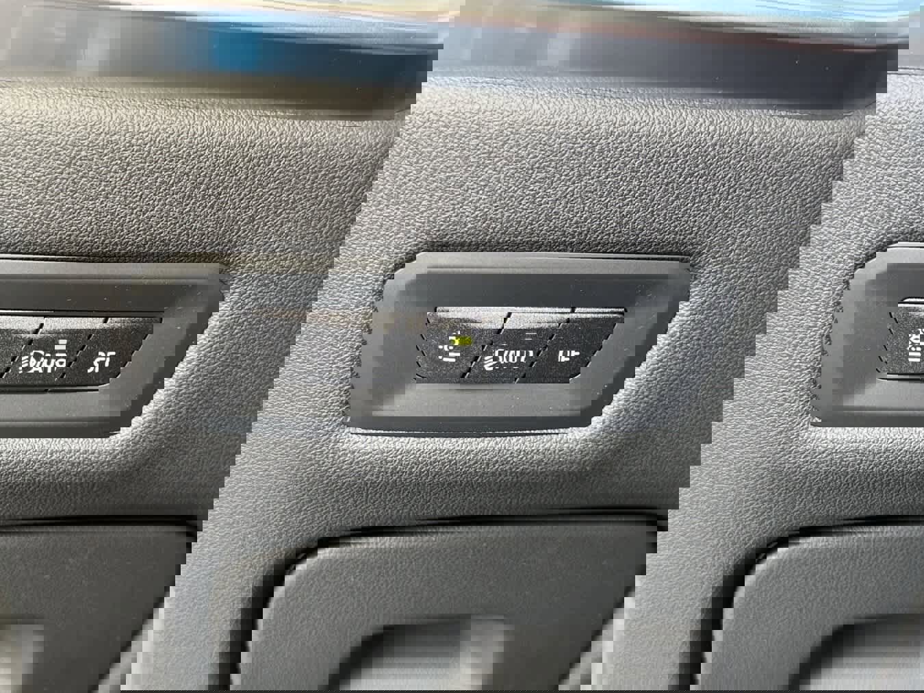 New 2026 BMW X5 xDrive50e image 25