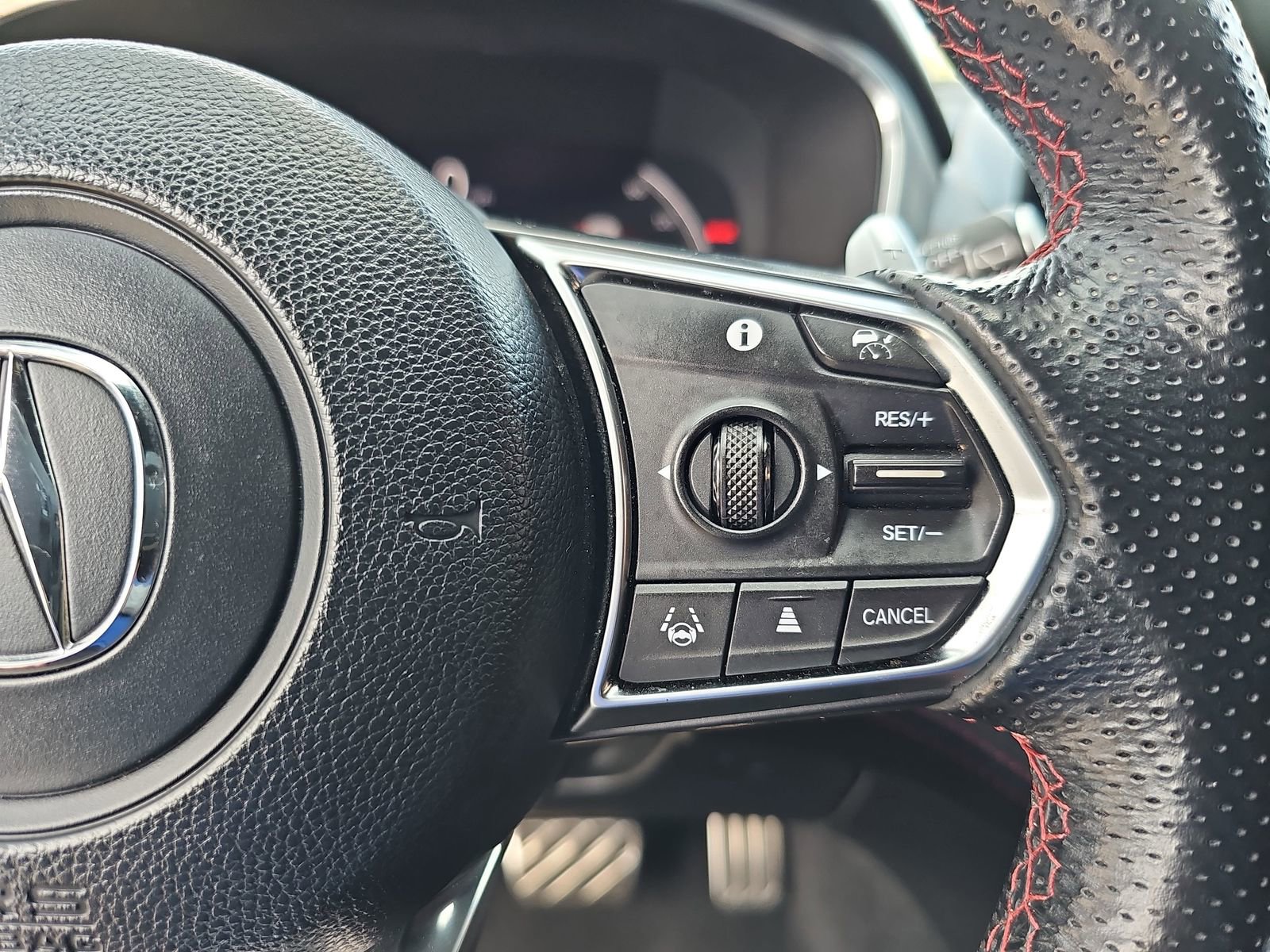 Used 2023 Acura MDX A-Spec image 19