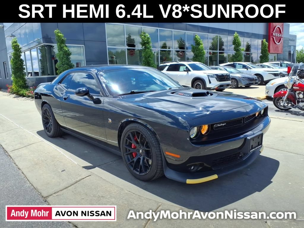Used 2018 Dodge Challenger R/T Scat Pack RWD image 2