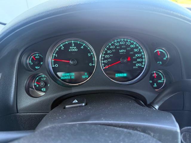 Used 2012 GMC Yukon XL SLT image 16