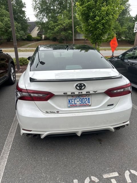 Used 2022 Toyota Camry XSE FWD image 10