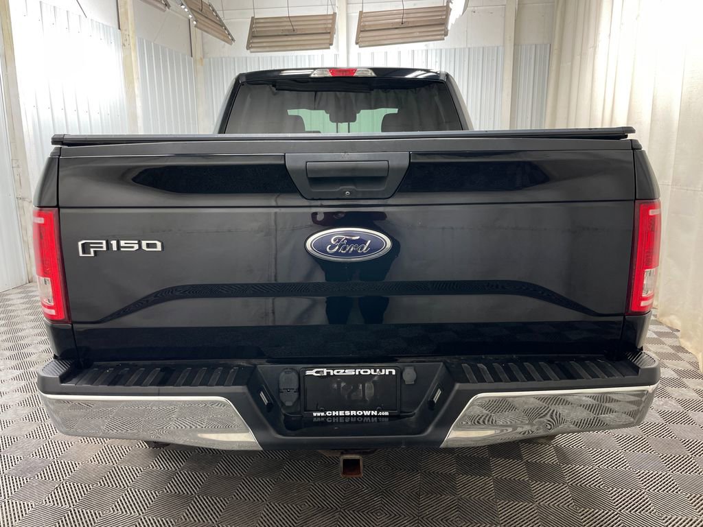 Used 2016 Ford F150 XLT image 12