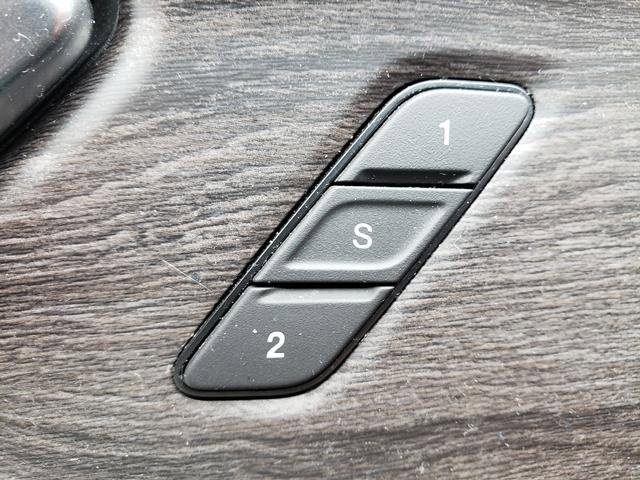 Used 2023 Jeep Grand Cherokee L Limited image 21