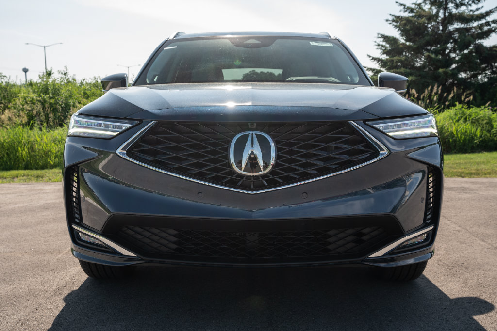 New 2026 Acura MDX w/ Advance Package AWD/4WD image 3