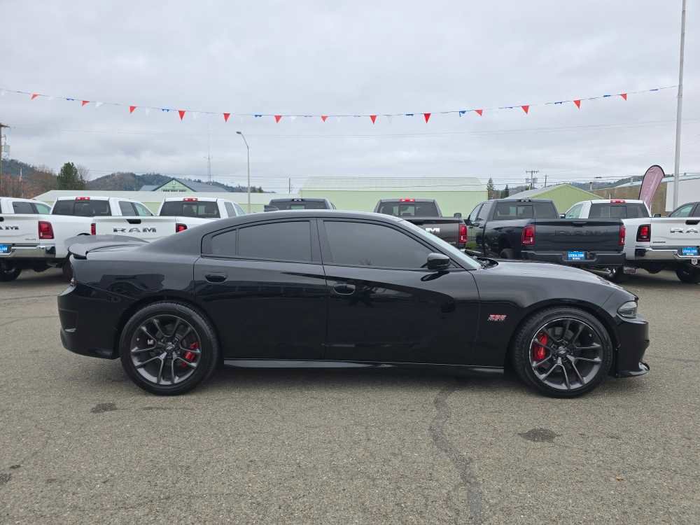 Used 2022 Dodge Charger Scat Pack w/ Plus Group image 6