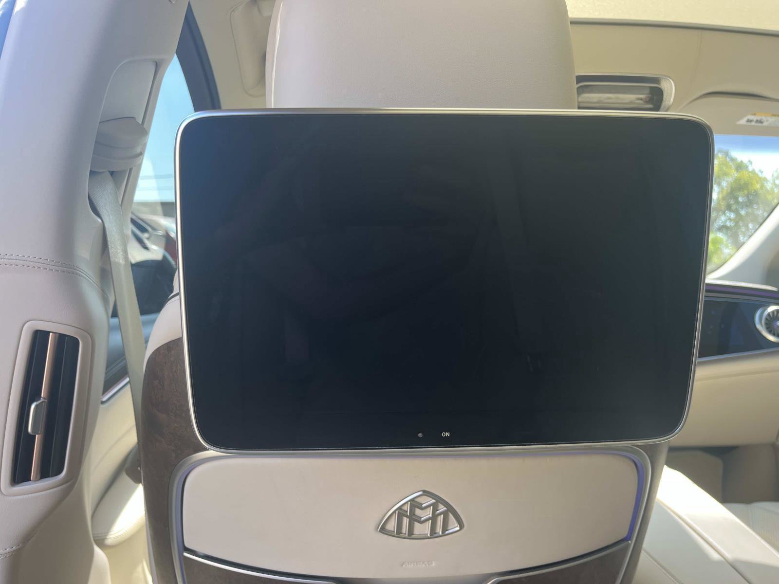 Certified 2024 Mercedes-Benz Maybach EQS 680 4MATIC image 19