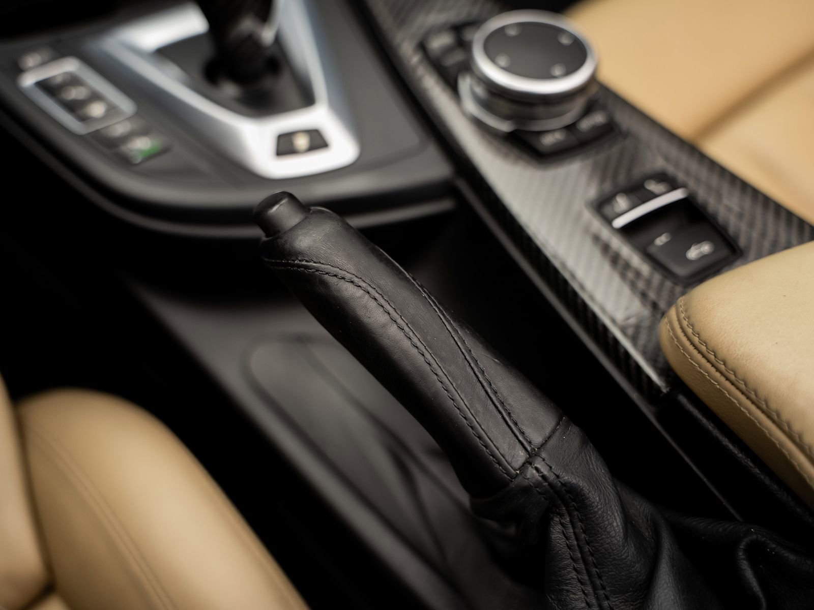 Used 2015 BMW M4 Convertible image 56