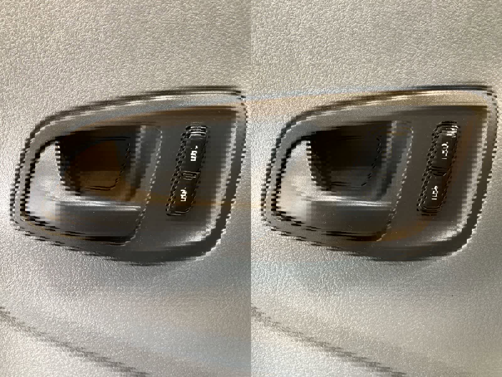 Used 2017 Ford Transit 150 130 Low Roof image 11